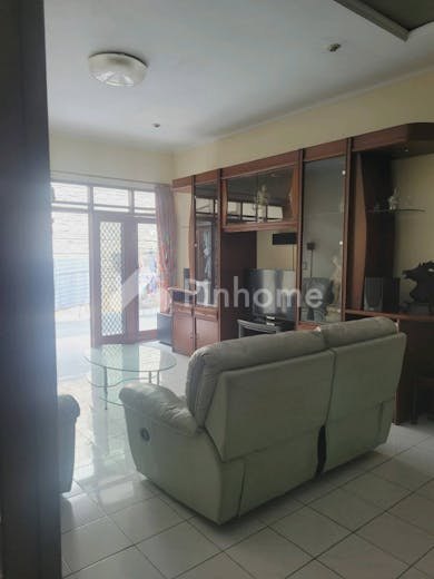 dijual rumah batununggal di batununggal indah - 9