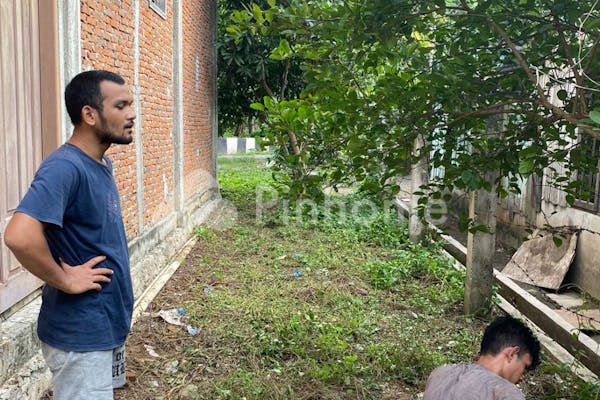 dijual rumah 4kt 347m2 di jl  prof ali hasyimi  desa ile - 10