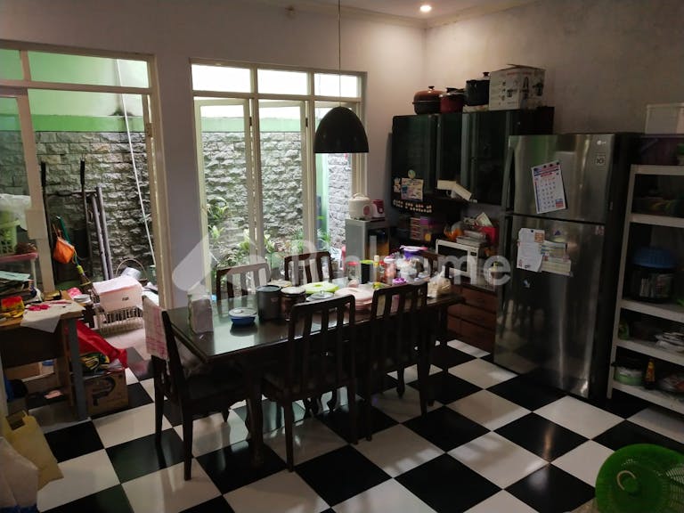 Dijual Rumah Siap Huni Dekat RS di Puri Surya Jaya - Taman Paris - Gambar 4