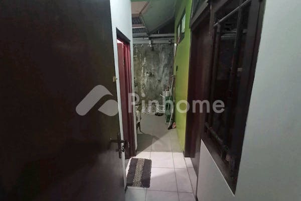 dijual rumah   villa puncak cipanas  harga nego sampe deal di jalan raya cipanas puncak - 10