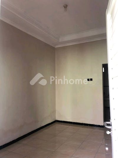 dijual rumah siap huni dekat rs di tlogomulyo - 4