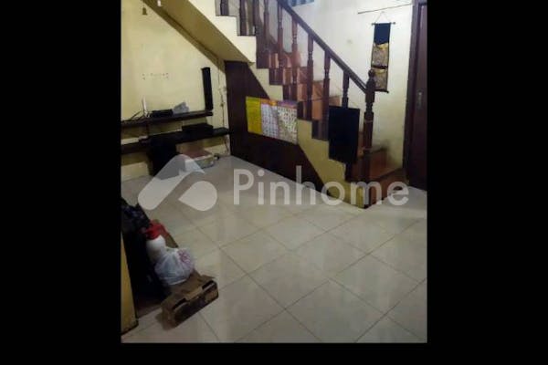 dijual rumah di jln b2 no 15 rt 001 rw 002 jakarta barat - 6