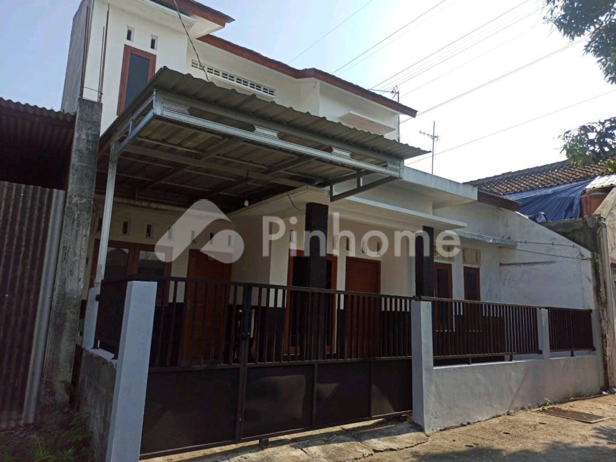 Dijual Rumah Siap Huni Dekat UNISA di Jalan Kabupaten Sleman - Gambar 1