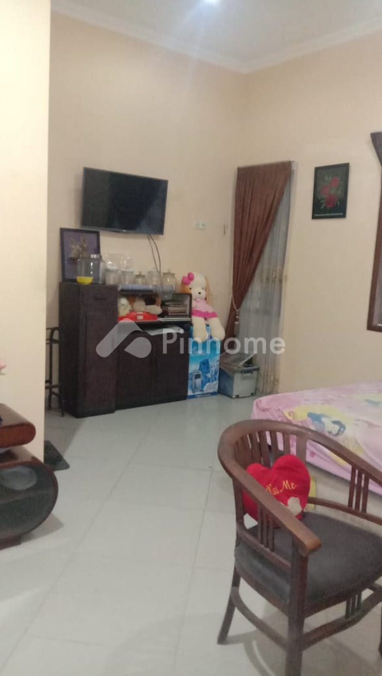 dijual rumah sangat strategis murah nyaman di jl  ki mangun sarkoro  kota semarang - 13