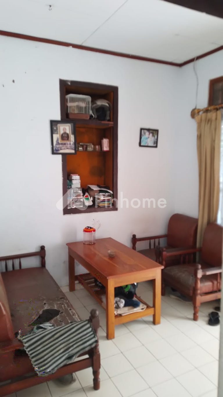 dijual rumah bu jamin murah di jl  tanah seratus gg swadaya - 3