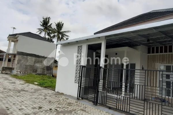 dijual rumah 3kt 89m2 di tamantirto kasihan bantul yogyakarta - 4