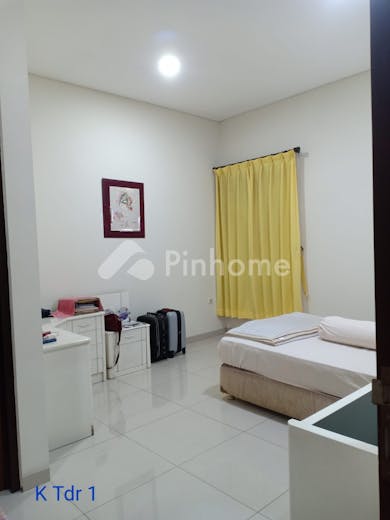 dijual rumah cantik tengah kota bandung di cihapit - 1