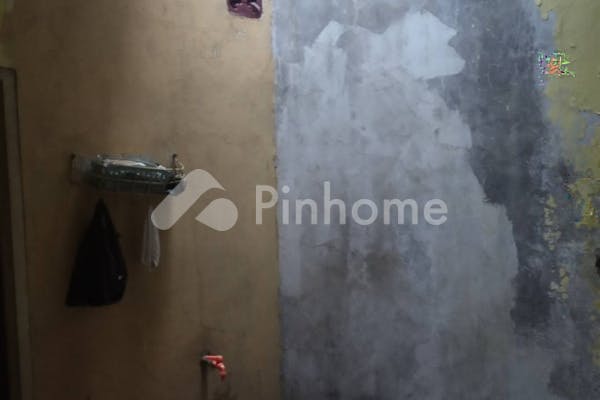 dijual rumah di condet jaktim di jl  masjid alkhairat no 67 - 9