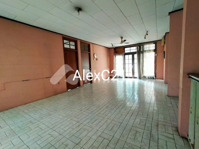 dijual rumah   disewa siap huni  bisa untuk kantor  area cipete di cilandak barat - 5