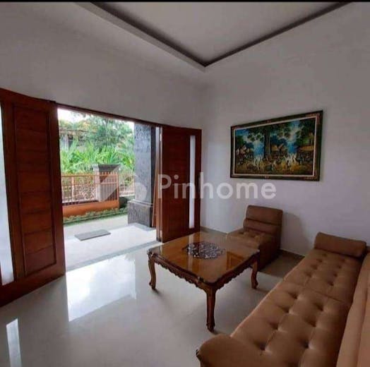 dijual rumah super strategis di jalan moh yamin - 3