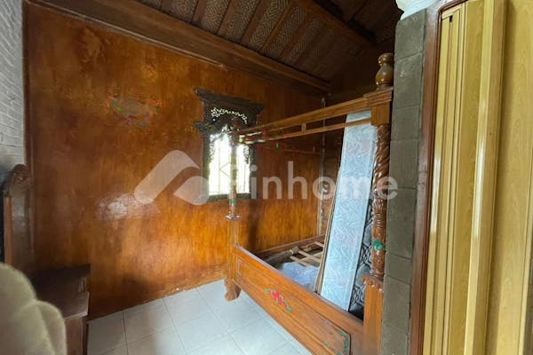 dijual rumah villa sangat strategis di batu malang - 3