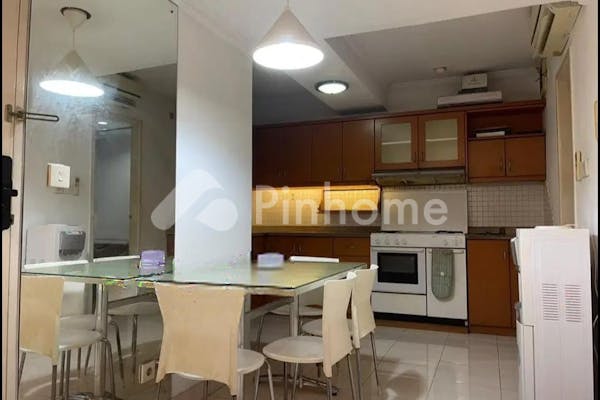 disewakan apartemen 2 br full furnished di apartemen taman rasuna - 5