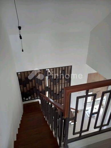 dijual rumah exclusive di curug karawaci di diklat pemda karawaci - 17