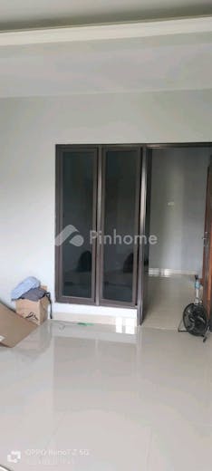 dijual rumah 4kt 81m2 di bulevar hijau - 2