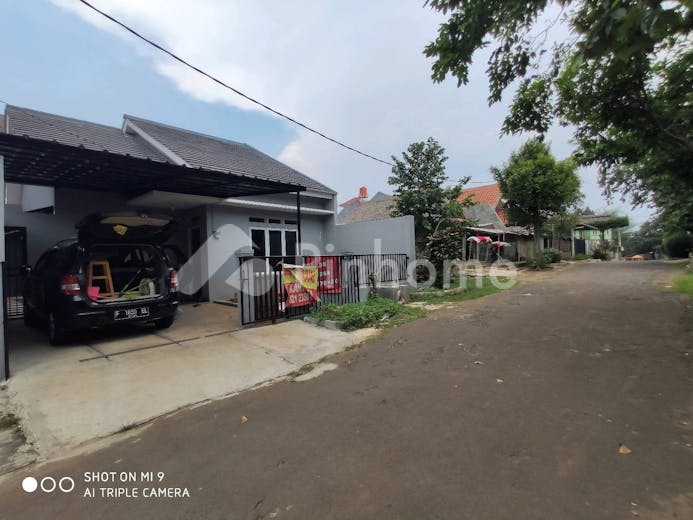 dijual rumah dengan lokasi super strategis di jalan wijaya kusuma 3  blok c no  14 - 2