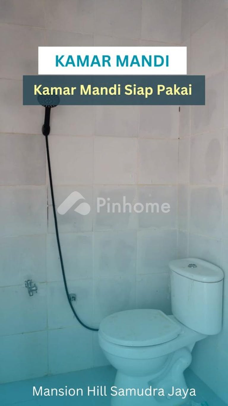 dijual rumah rumah seharga handphone    cukup 500rb bisa dapet rumah impian lho        di kampung keramat - 7