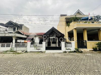 dijual rumah 3kt 128m2 di jln flamboyan - 2