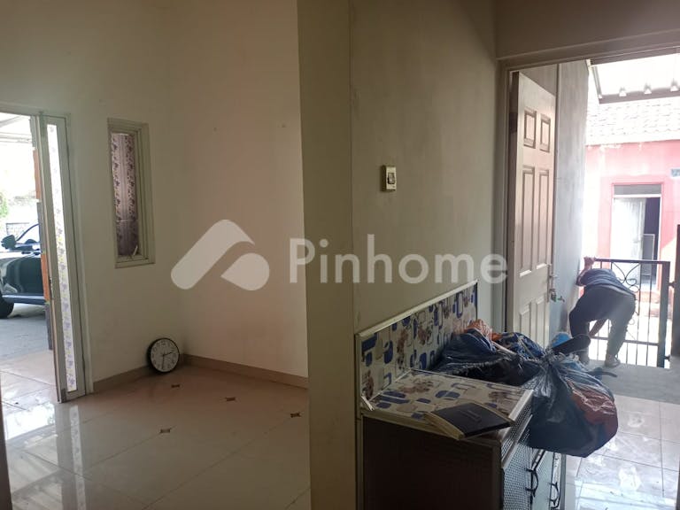 dijual rumah over kredit bumi sawangan bsi2 di pengasinan depok dp 85jt cicilan 6 jtan - 18