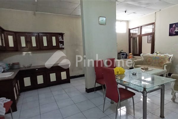 dijual rumah dekat rumah sakit immanuel masuk komplek di komplek jati permai - 4