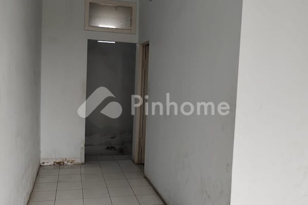 dijual ruko lokasi strategis dekat kuliner di jl  ir  h  juanda - 5