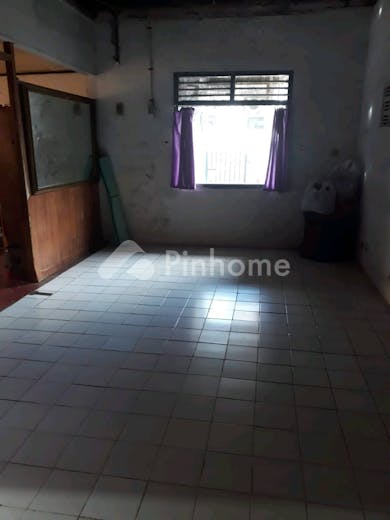 dijual rumah 1 lantai luas komplek elit di jl sirip kuning - 5