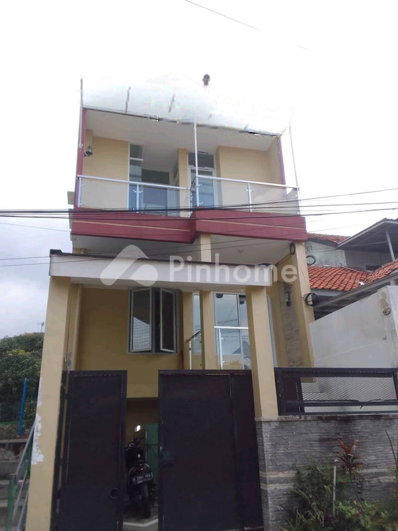 dijual rumah siap huni di cilengkrang bandung - 1