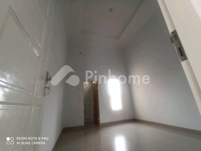 dijual rumah 3 kamar siap pakai marelan di jl  titipapan - 5