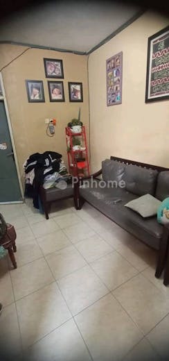 dijual rumah di jual cepat di jalan raya binong permai - 4