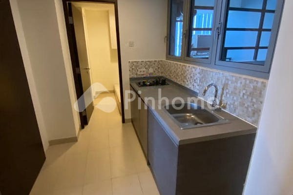 dijual apartemen mewah lokasi terbaik di apartment casa domaine - 9