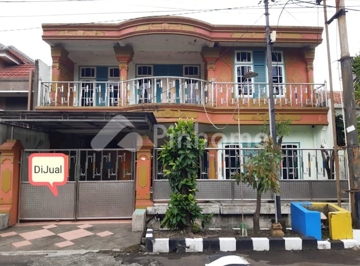 dijual rumah siap huni di jl  rungkut asri - 1