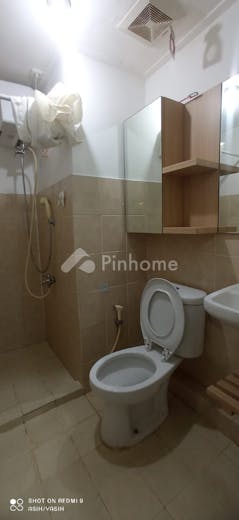 dijual apartemen 2 br furnish sangat strategis di apartemen green bay pluit - 6