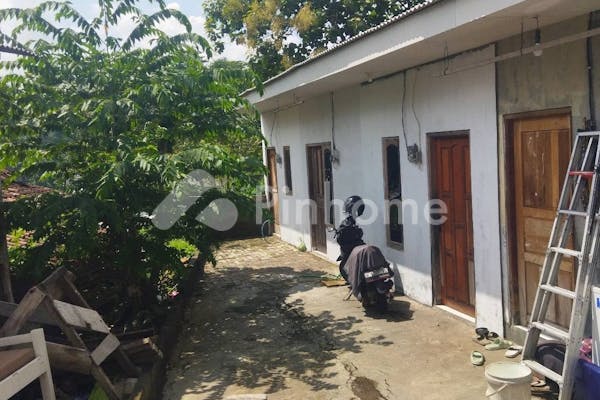 disewakan rumah  kamar mandi   dapur di karangrejo vf banyumanik semarang - 1