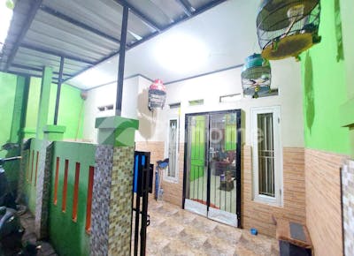 dijual rumah siap pakai di jl pondok kacang - 2