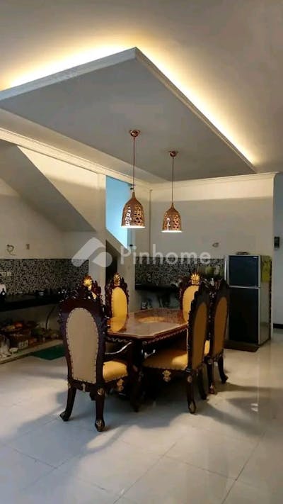 dijual rumah di roro jonggrang di kalipancur - 5