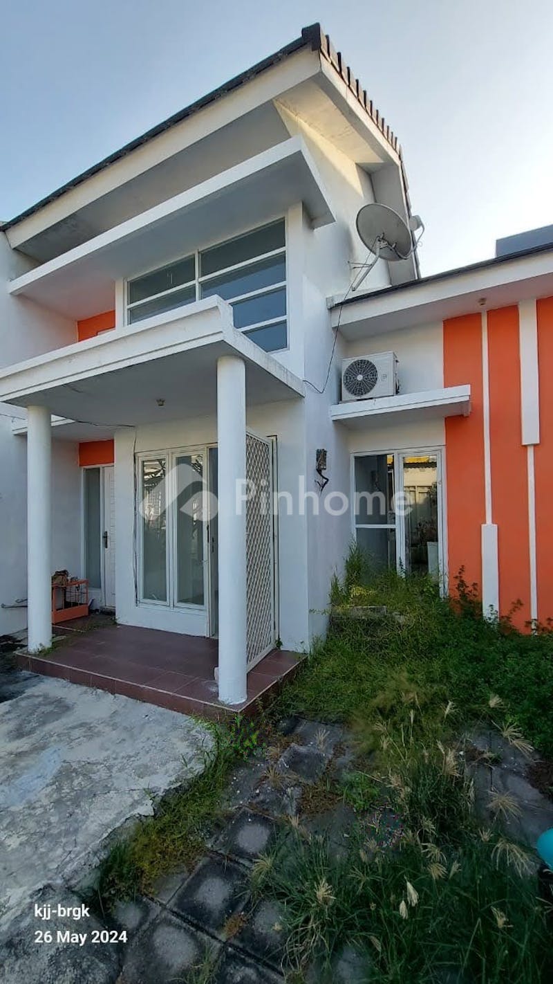 dijual rumah 2kt 84m2 di wisata semanggi - 1