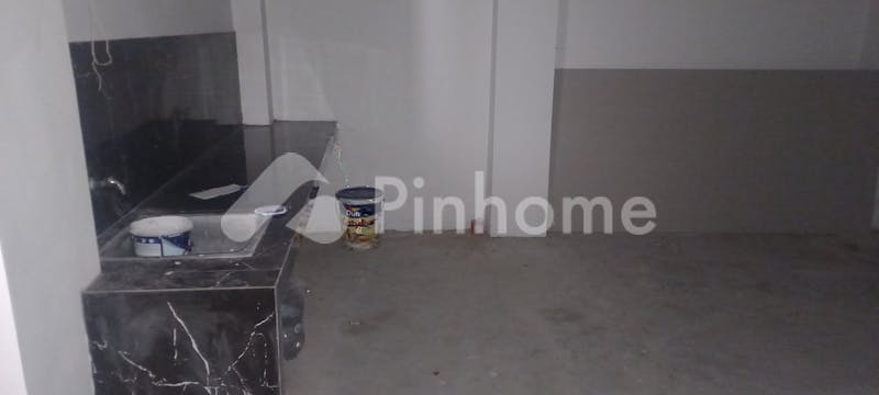 dijual rumah baru di jln alam elok  view hotel intercontinental di pondok pinang - 4