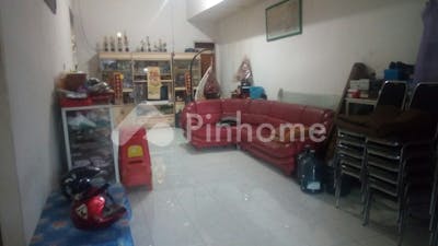 dijual rumah luas pusat kota petemon di petemon - 4