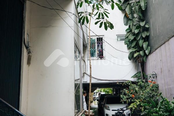 dijual ruko cocok buat kantor di jalan kh wahid hasim - 10