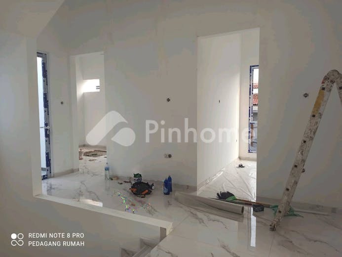 dijual rumah 3kt 90m2 di duren sawit - 3