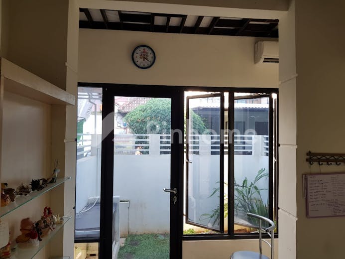 dijual rumah cantik di graha adena di pondok jagung timur - 5