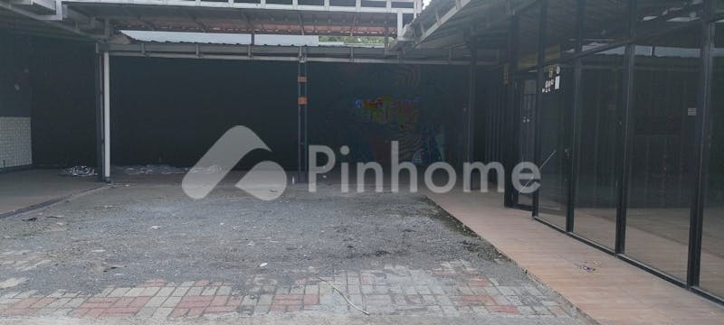 dijual tanah komersial kawasan ramai strategis bisa untuk rumah atau ruko di wisma jaya - 8