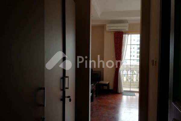 similar property dijual apartemen di jl  arteri permata hijau - 8