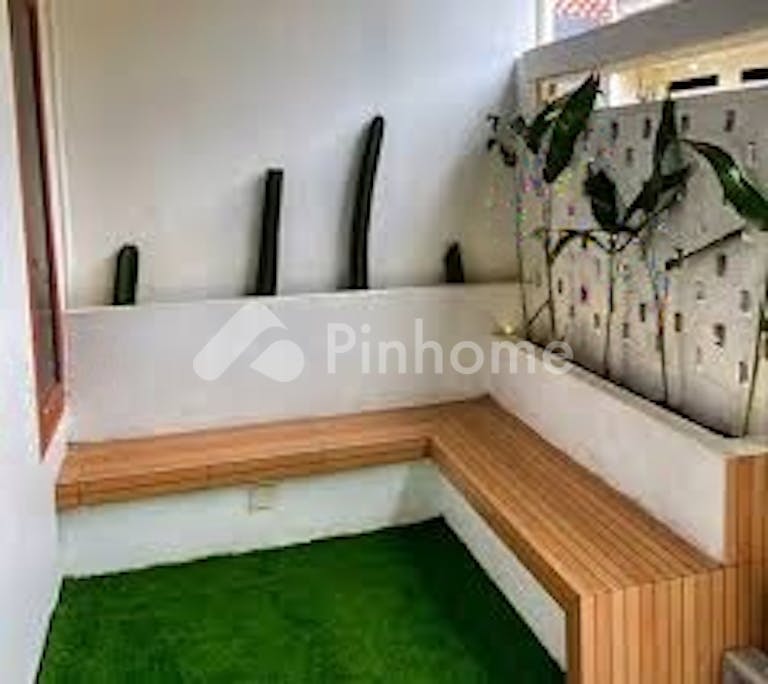 dijual rumah promo untuk 10 unit bisa cicilan developer di jalan sadangsari - 5