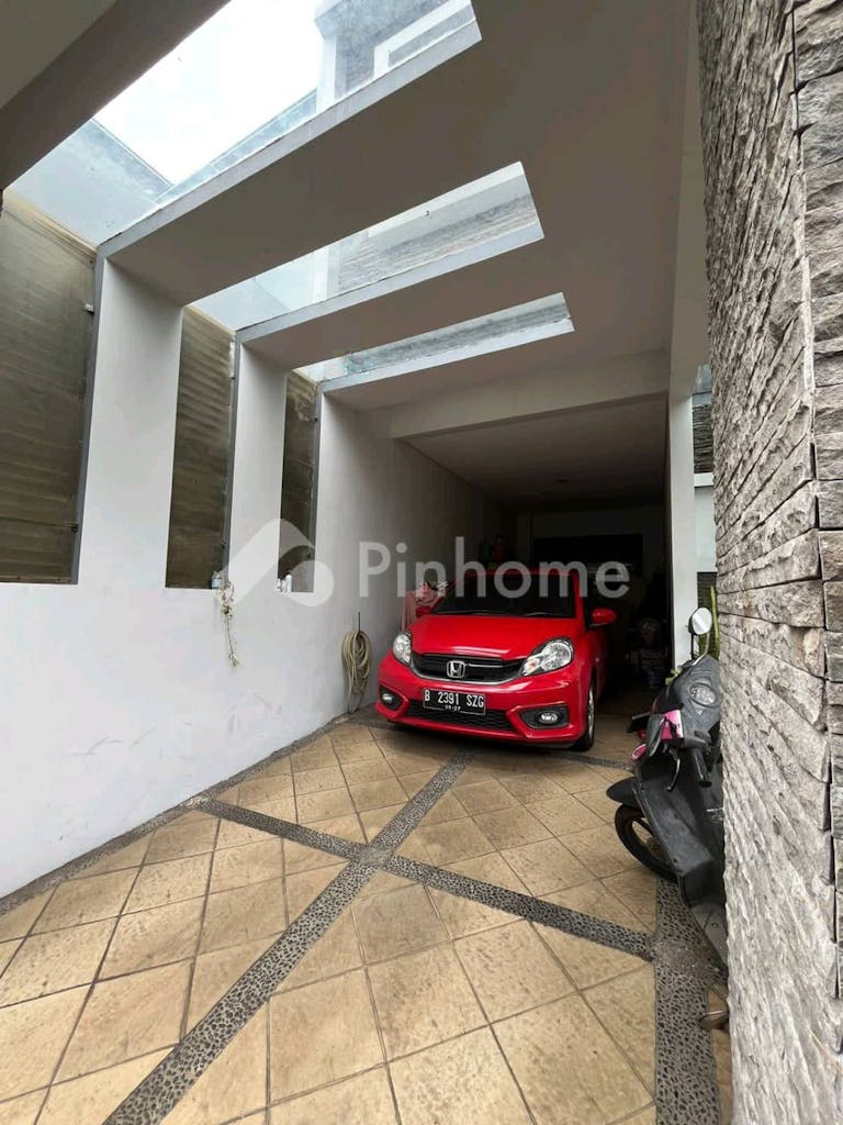 dijual rumah secondary dalam komplek di tanjung barat - 15