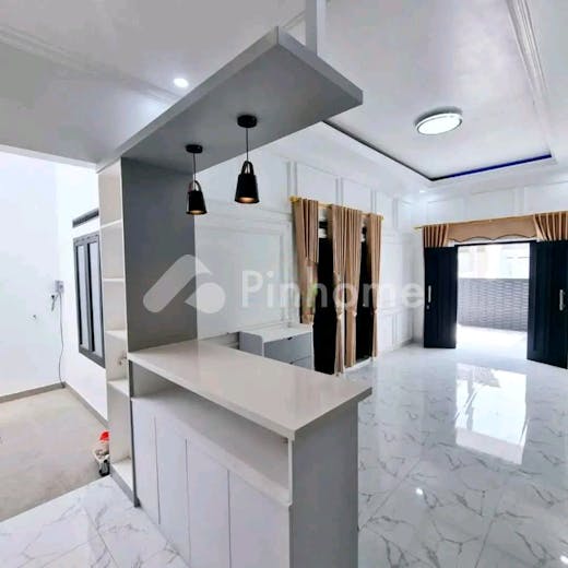 dijual rumah di sayap kota bandung di jalan antapani - 6