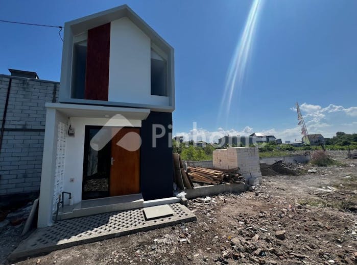 dijual rumah 200 jt surabaya 1 unit rumah saja di gunung anyar - 2