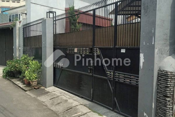 dijual rumah cocok untuk investasi di jl  kemayoran timur  jakarta pusat - 10