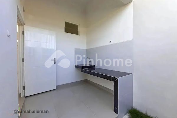 dijual rumah dkt budi mulia 2 tajem maguwo di maguwoharjo - 6