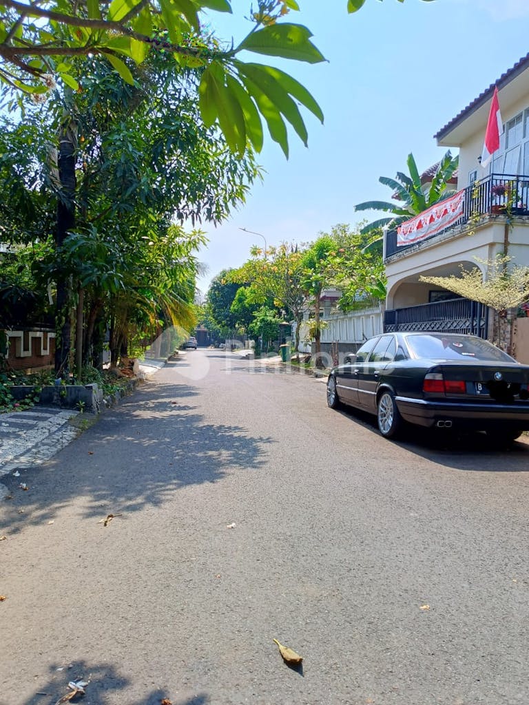 dijual rumah secondary dalam komplek elite di tanjung barat - 14