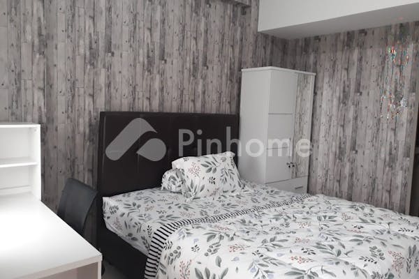dijual apartemen unit studio full furnished di apartemen margonda residence 2  depok - 3